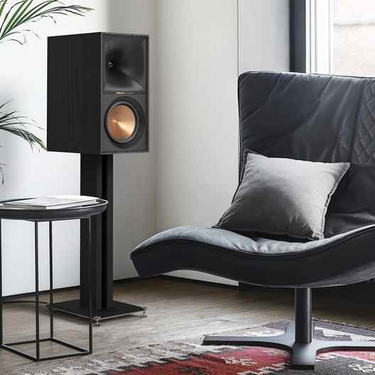 小坪數空間如何享受音樂不擾鄰？租屋族必看的小空間音響規劃